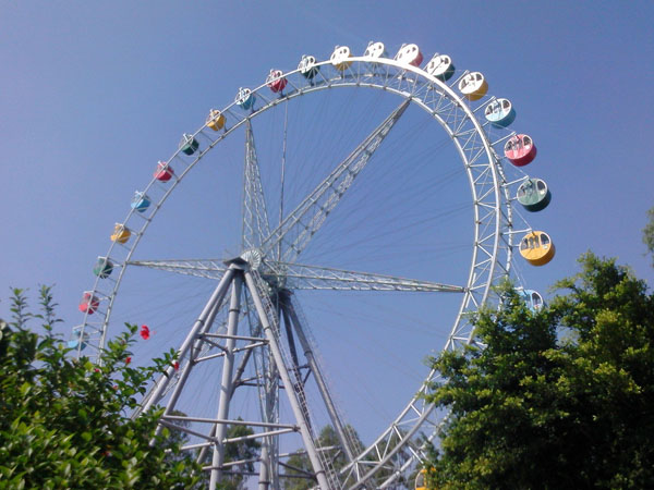 Sky eye Ferris Wheel